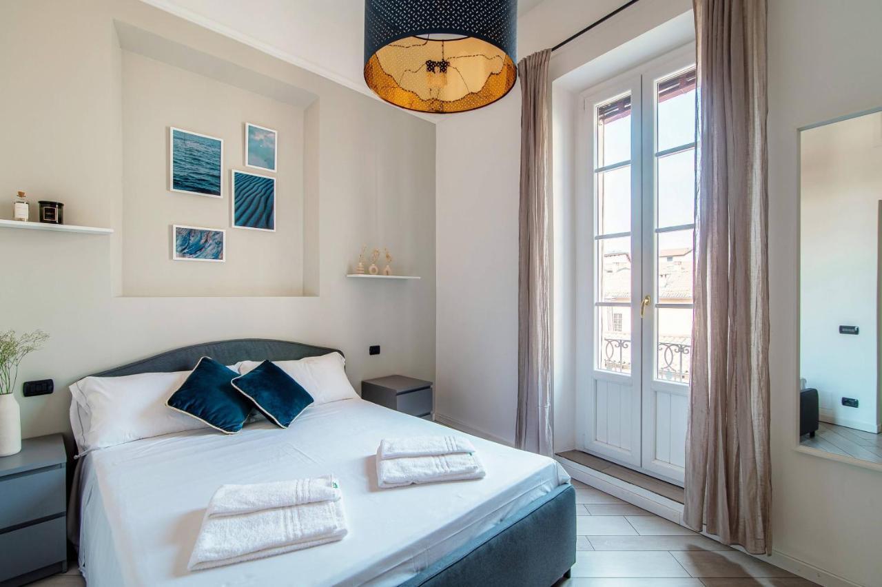 Shades Of Lake - Blue Apartment Комо Екстериор снимка